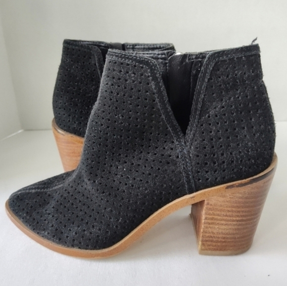 1. State Nordstrom Black Suede Ankle Boots Size 7.5 - Picture 2 of 6